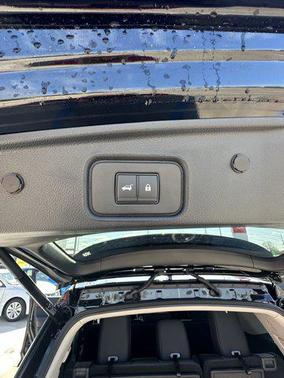 2025 Nissan Pathfinder SV FWD