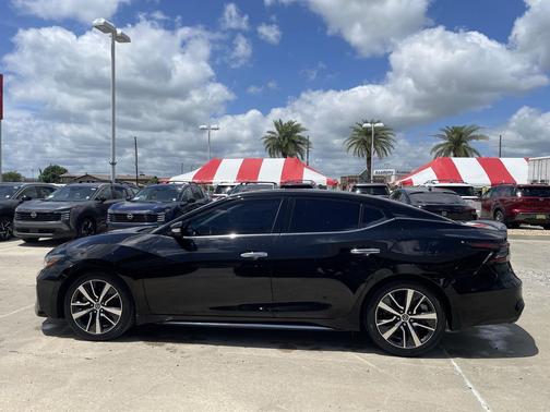 Super Black 2019 Nissan Maxima 3.5 SV