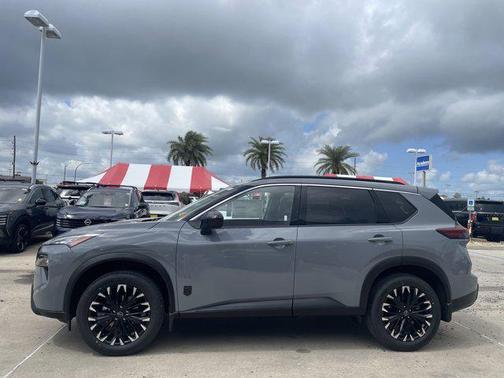 Boulder Gray Pearl 2026 Nissan Rogue Dark Armor