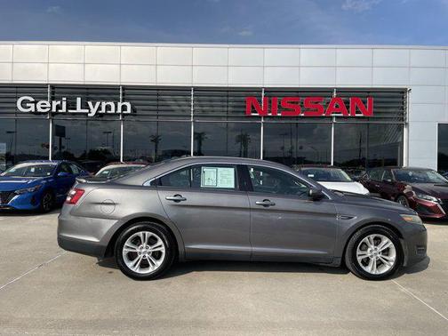 2014 Ford Taurus SEL