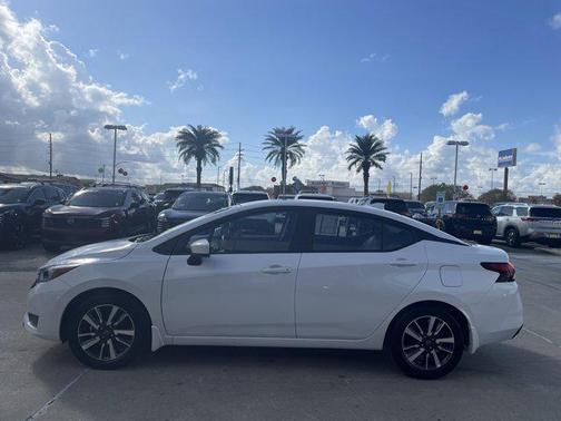 2025 Nissan Versa 1.6 SV