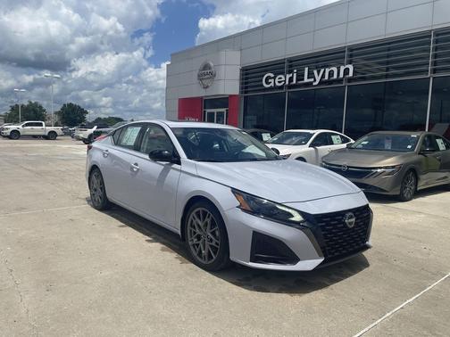 Gray Sky Pearl 2023 Nissan Altima SR VC-Turbo FWD