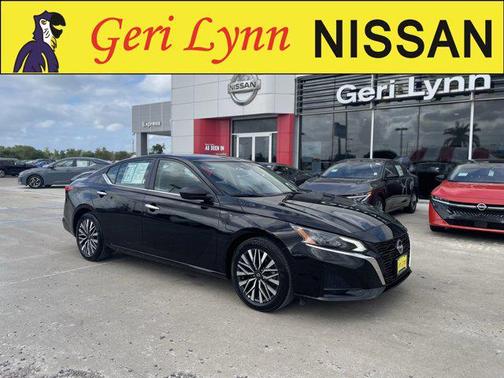 2025 Nissan Altima SV FWD