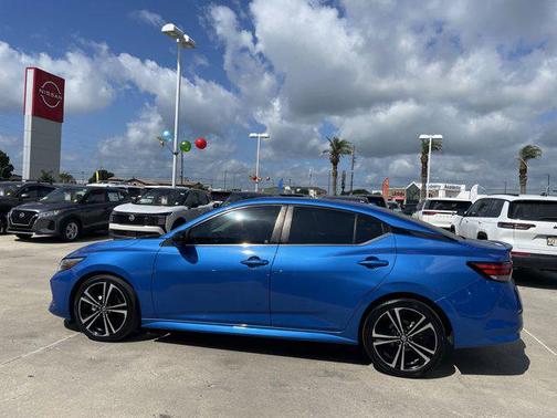 2022 Nissan Sentra SR
