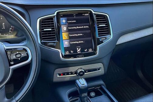 2022 Volvo XC90 T6 Inscription