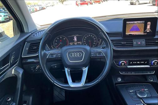 2018 Audi Q5 Premium