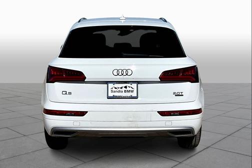 2018 Audi Q5 Premium