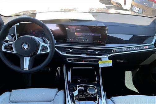 Black 2026 BMW X5 xDrive40i