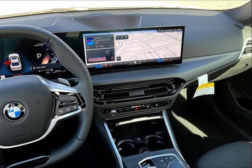 2026 BMW 330 i xDrive