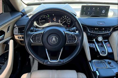 2023 Acura TLX Advance