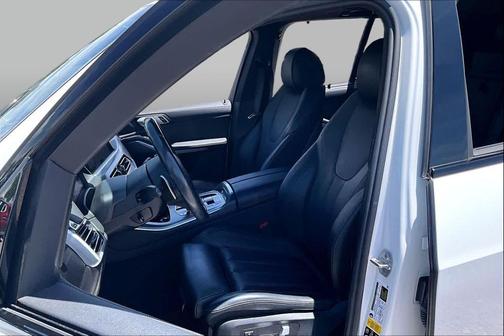 Alpine White 2021 BMW X5 xDrive40i