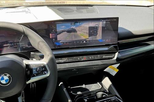 2026 BMW 530 i xDrive