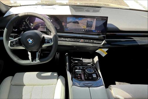 2026 BMW 530 i xDrive