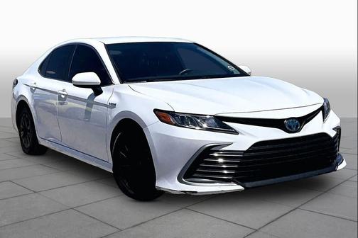 Super White 2021 Toyota Camry LE