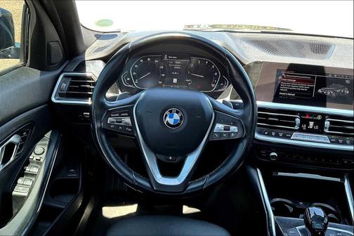 2021 BMW 330 xDrive