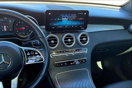2021 Mercedes-Benz GLC 300 4MATIC