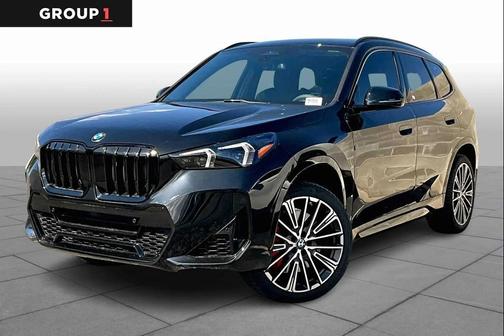 Black Sapphire Metallic 2026 BMW X1 xDrive28i