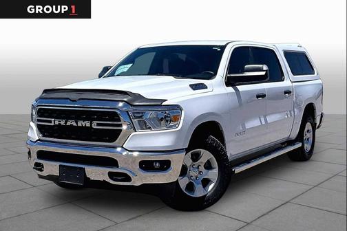 Bright White Clearcoat 2023 RAM 1500 Big Horn/Lone Star