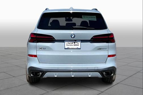 Brooklyn Grey Metallic 2026 BMW X5 PHEV xDrive50e