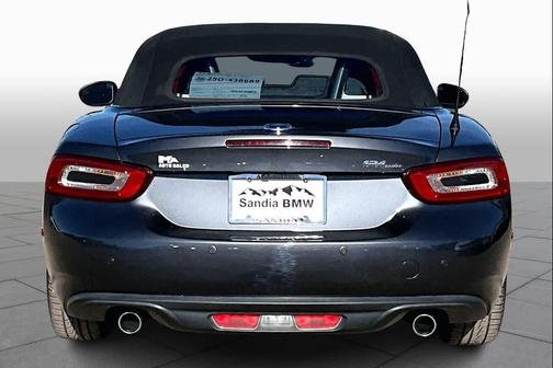 2017 FIAT 124 Spider Base