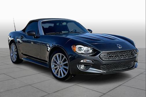 2017 FIAT 124 Spider Base
