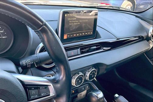 2017 FIAT 124 Spider Base