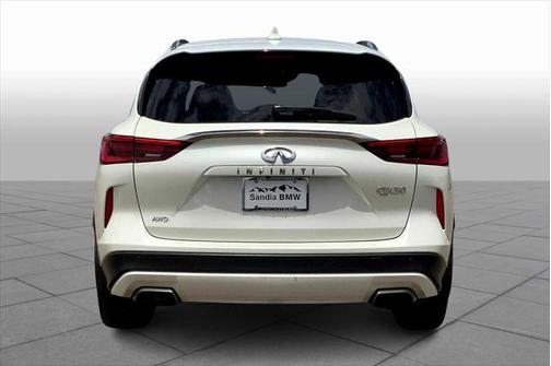 2021 INFINITI QX50 LUXE AWD