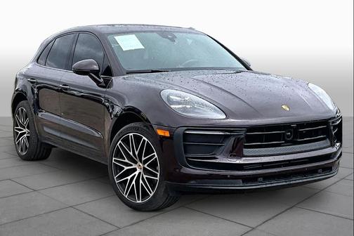 Copper Ruby Metallic 2023 Porsche Macan T