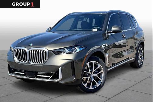 Manhattan Green Metallic 2026 BMW X5 xDrive40i