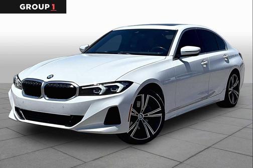 Alpine White 2024 BMW 330 330i