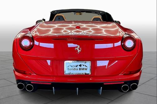 2016 Ferrari California T