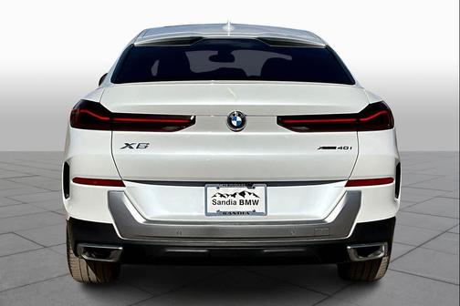 2023 BMW X6 xDrive40i