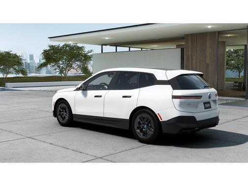 2025 BMW iX xDrive50