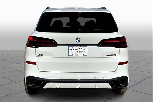 2026 BMW X5 M60i