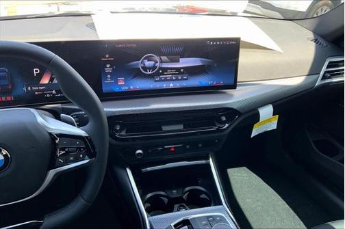2025 BMW 330 i xDrive