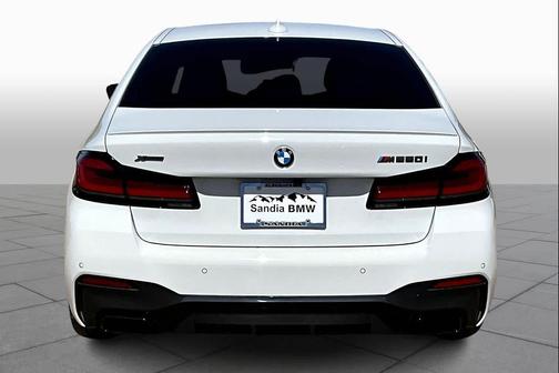 Alpine White 2023 BMW M550 i Xdrive