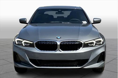 2025 BMW 330 i xDrive