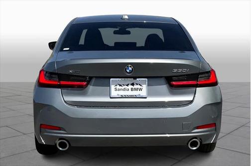 2025 BMW 330 i xDrive