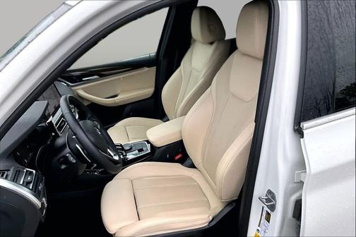 Alpine White 2023 BMW X3 xDrive30i