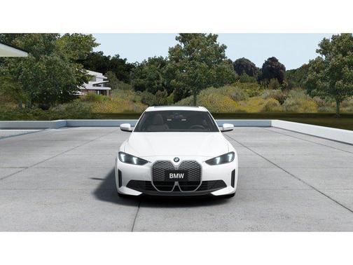 Mineral White Metallic 2026 BMW i4 Gran Coupe xDrive40