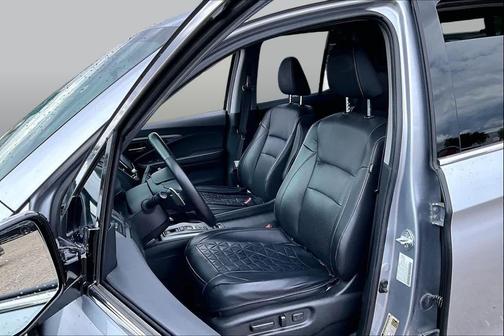 Lunar Silver Metallic 2023 Honda Ridgeline RTL-E