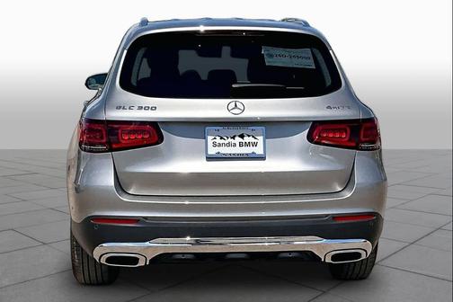 Mojave Silver Metallic 2022 Mercedes-Benz GLC 300 4MATIC