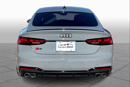 2022 Audi S5 Premium Plus