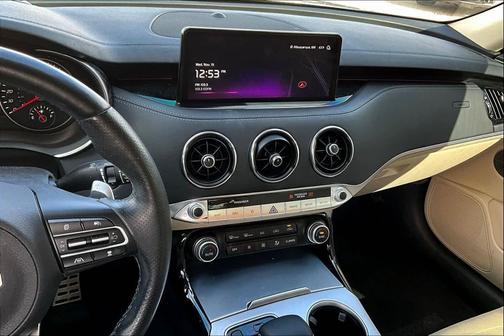 2023 Kia Stinger GT2