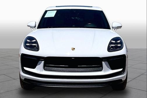 White 2024 Porsche Macan Macan