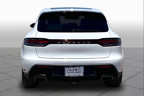 White 2024 Porsche Macan Macan