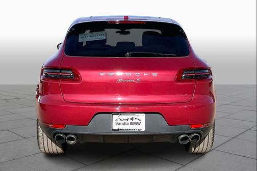 2015 Porsche Macan S