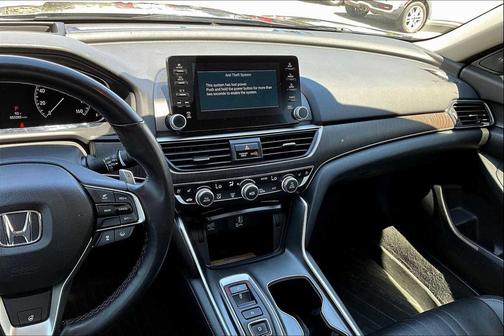 2019 Honda Accord Touring 2.0T