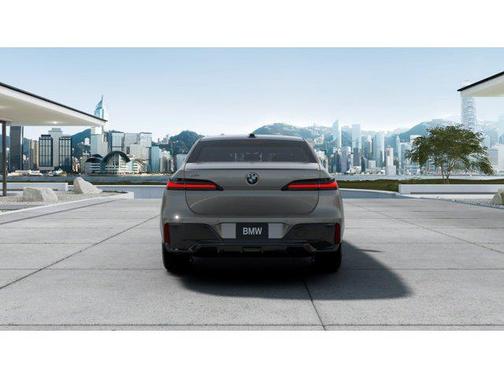 Oxide Grey Metallic 2026 BMW 760 xDrive