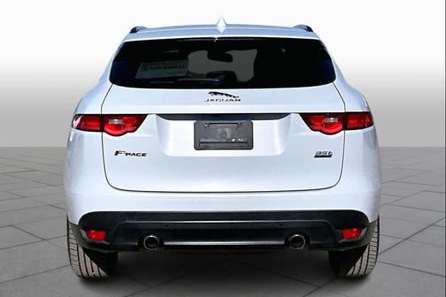 2017 Jaguar F-PACE 35t Prestige